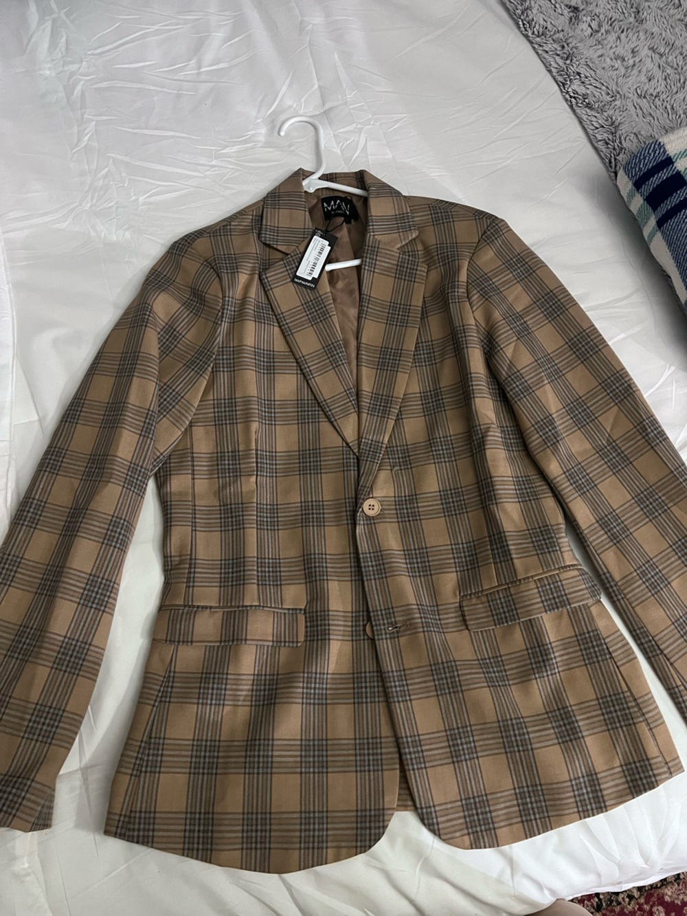 Boohoo MAN Tan and Gray Plaid Blazer